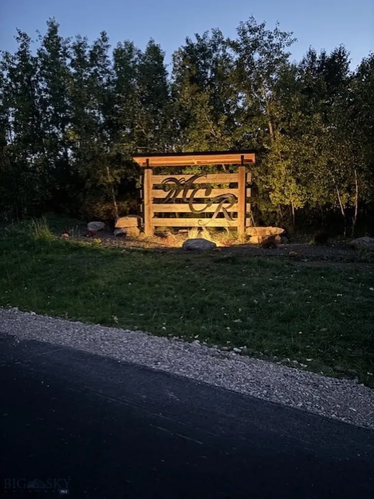 13830 (Tract A-d) Cottonwood Road Bozeman MT 59718