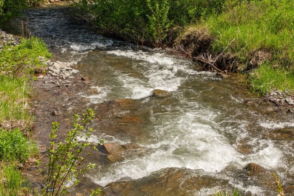 101 W Bridger Creek Road Big Timber MT 59011