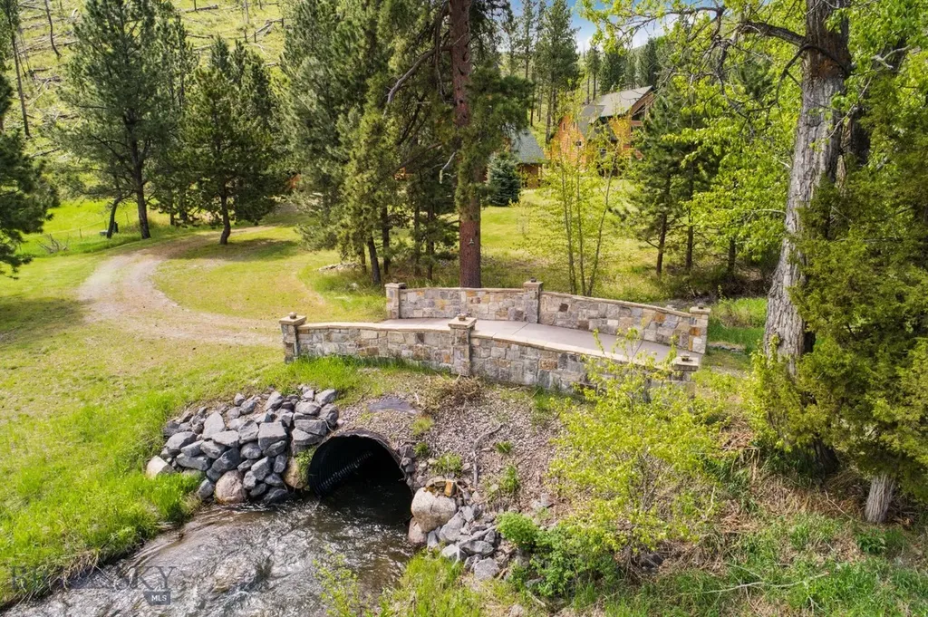 101 W Bridger Creek Road Big Timber MT 59011