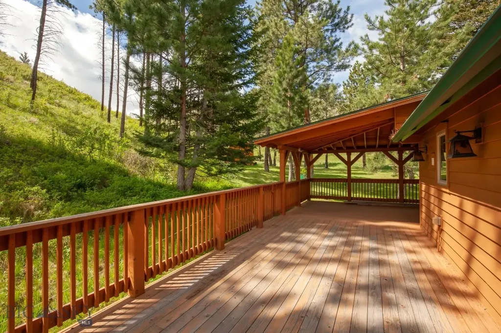 101 W Bridger Creek Road Big Timber MT 59011