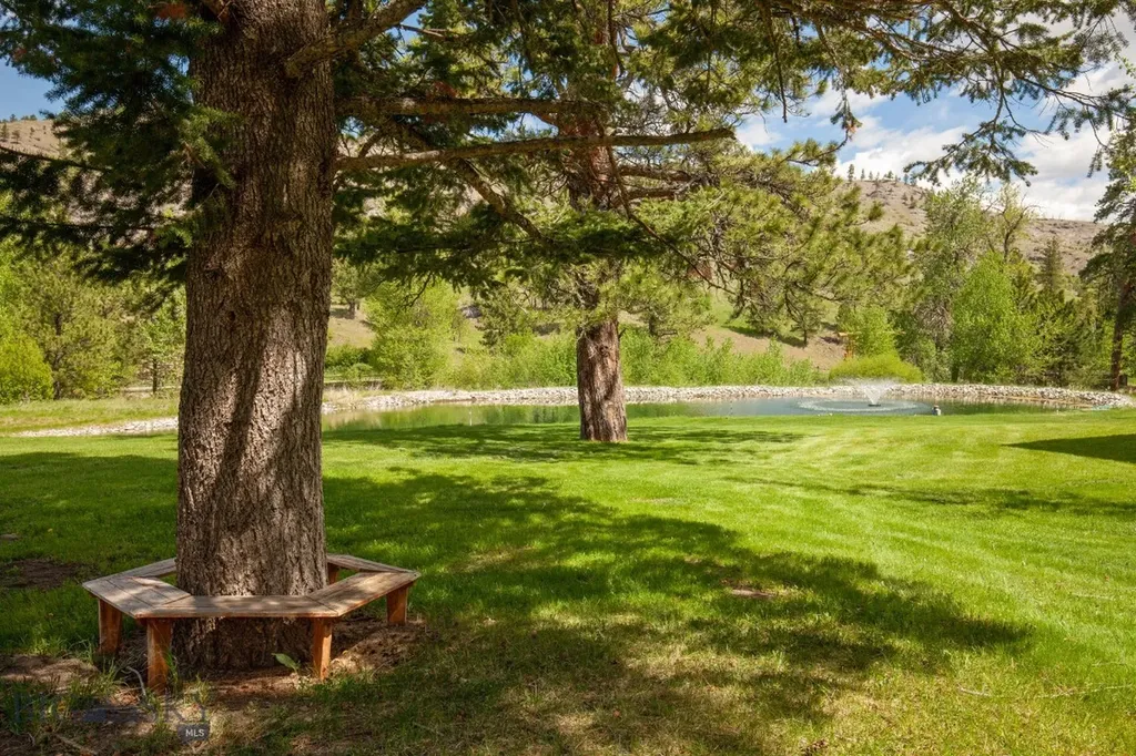 101 W Bridger Creek Road Big Timber MT 59011