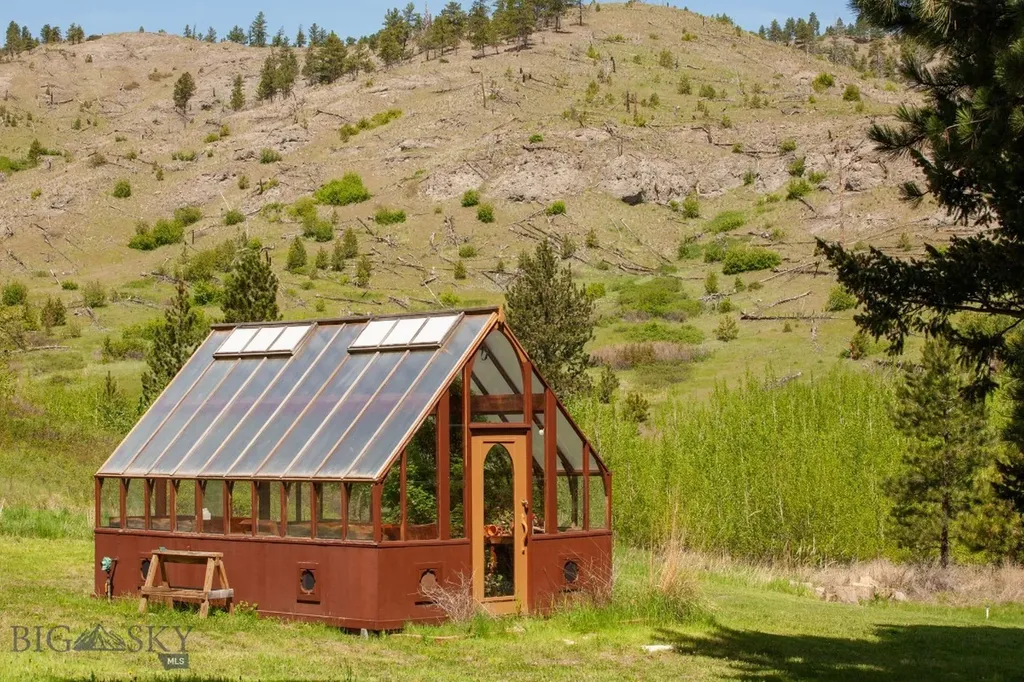 101 W Bridger Creek Road Big Timber MT 59011