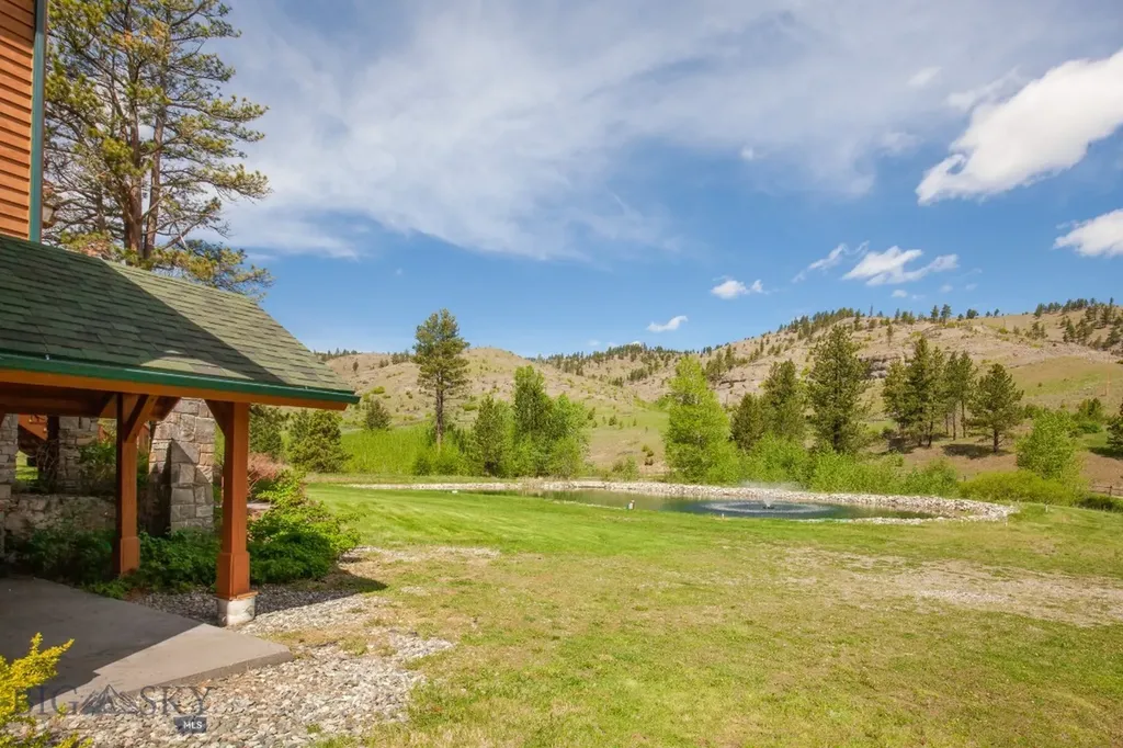 101 W Bridger Creek Road Big Timber MT 59011