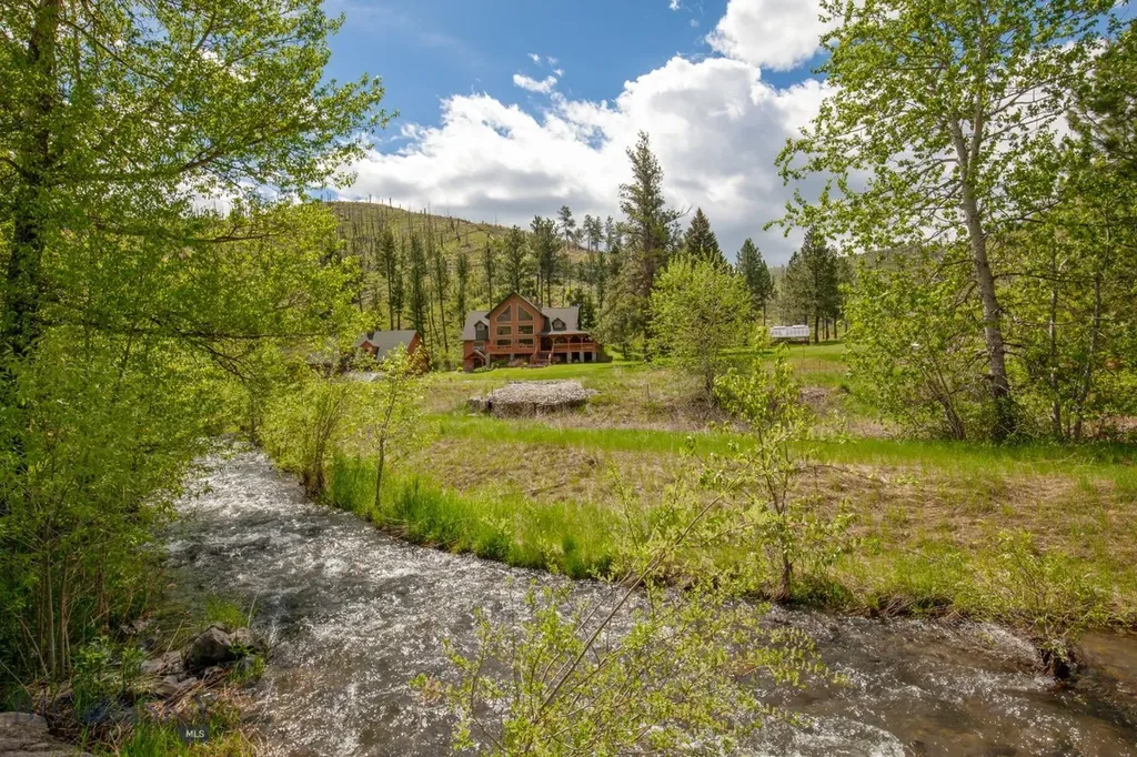 101 W Bridger Creek Road Big Timber MT 59011