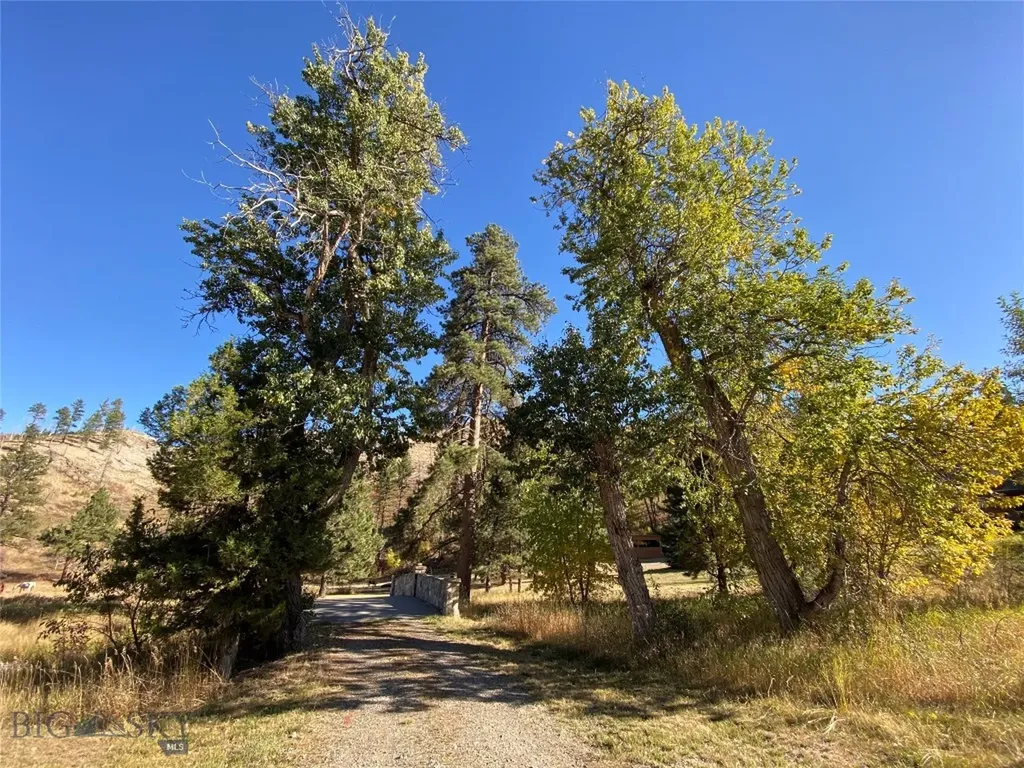 101 W Bridger Creek Road Big Timber MT 59011