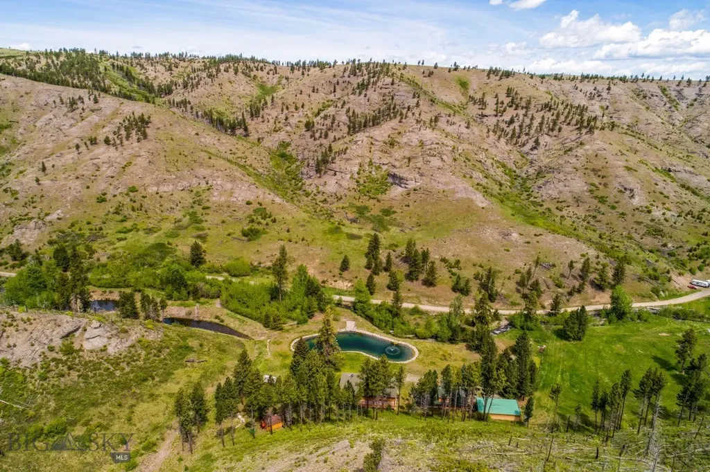 101 W Bridger Creek Road Big Timber MT 59011
