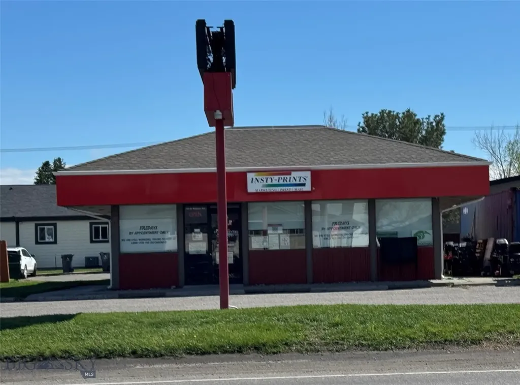 104 W Madison Avenue Belgrade MT 59714