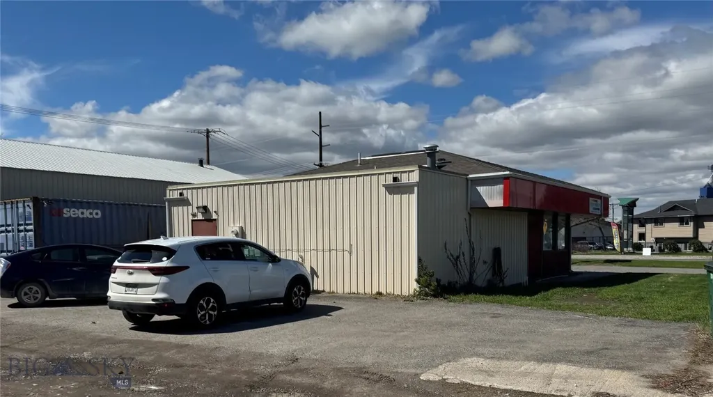 104 W Madison Avenue Belgrade MT 59714
