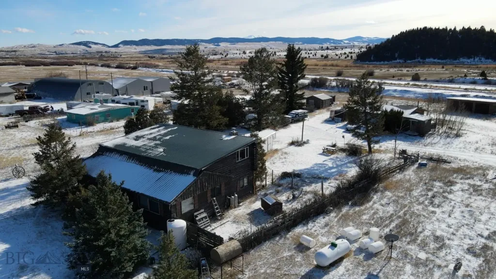 700 Dawson Loop Butte MT 59701
