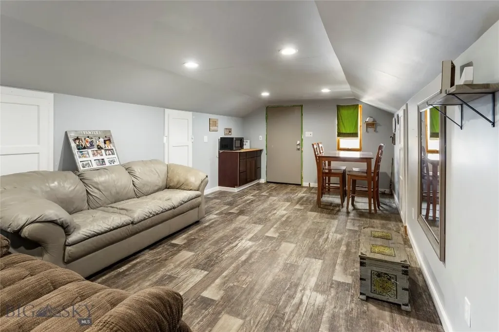 3360 Moulton Reservoir Road Butte MT 59701