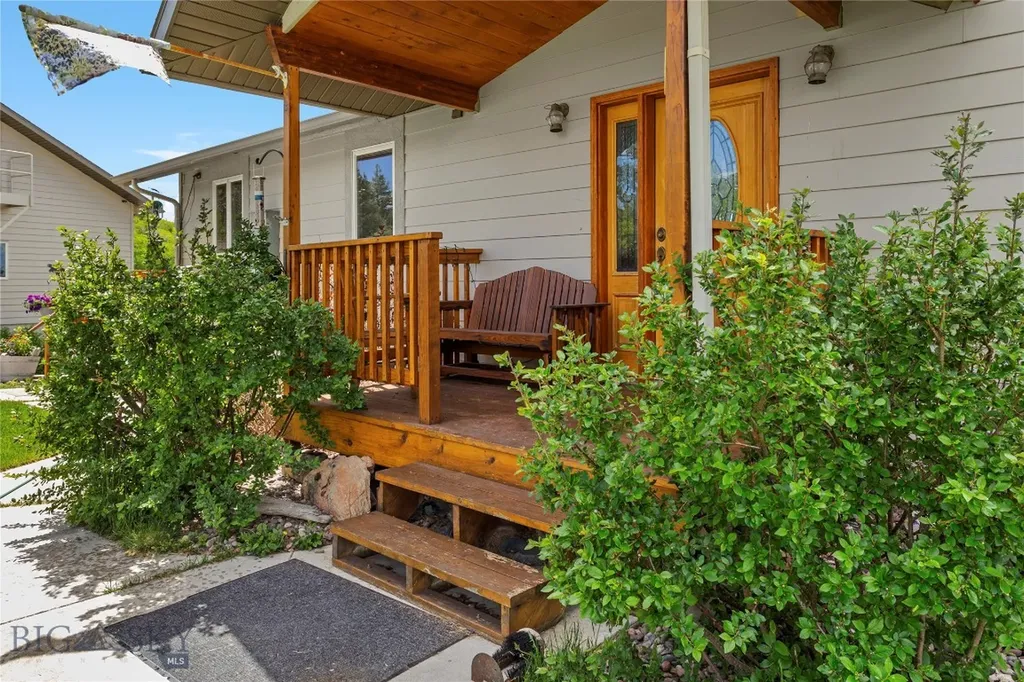 3360 Moulton Reservoir Road Butte MT 59701