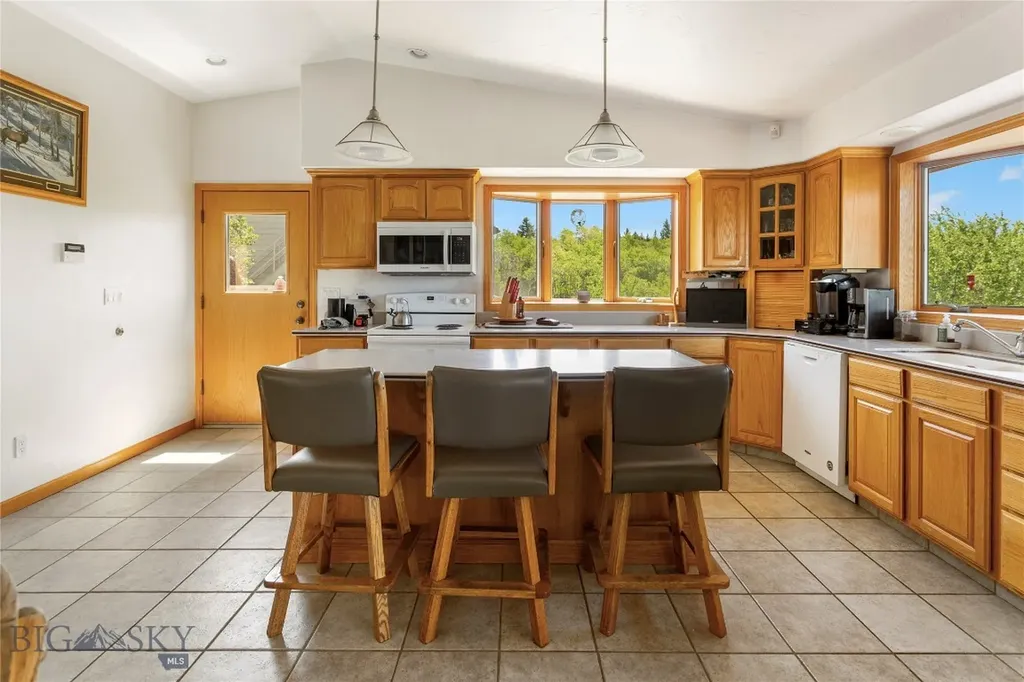 3360 Moulton Reservoir Road Butte MT 59701
