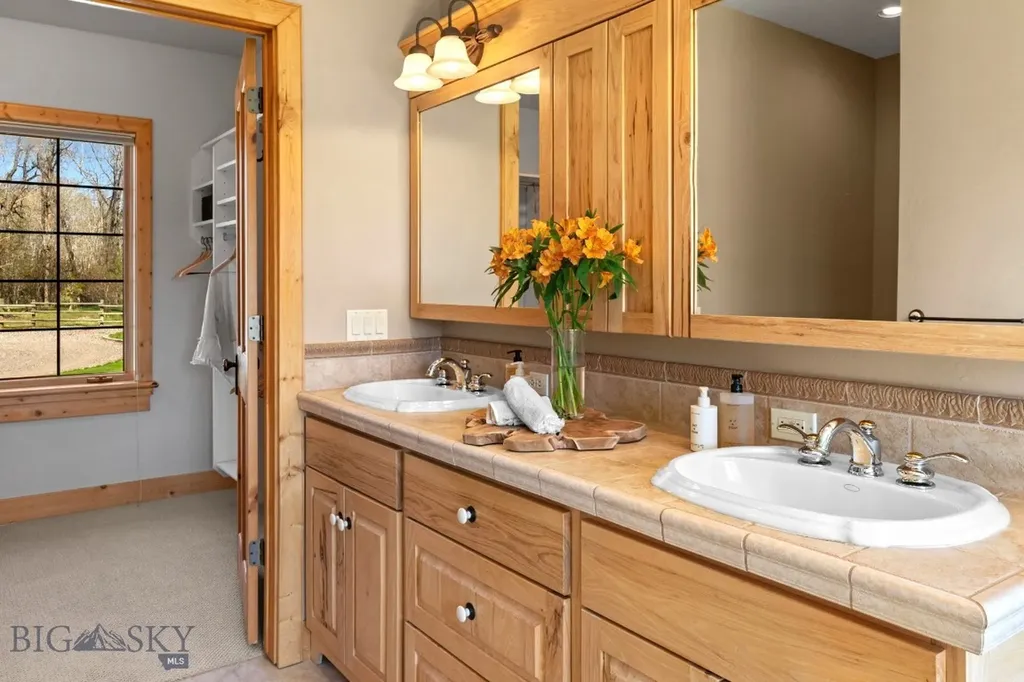 624 Rocking Horse Drive Bozeman MT 59718