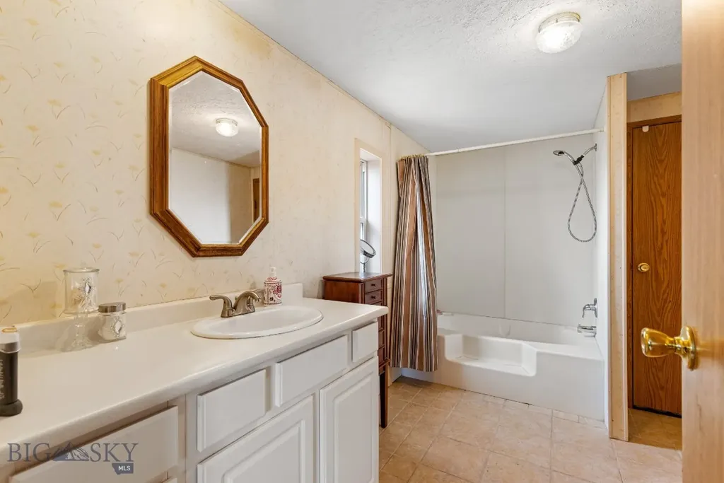 14477 Madison Road Three Forks MT 59752