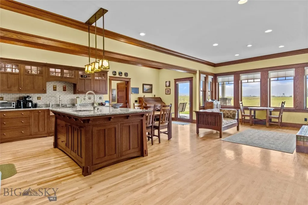 75 Rodeo Trail Dillon MT 59725