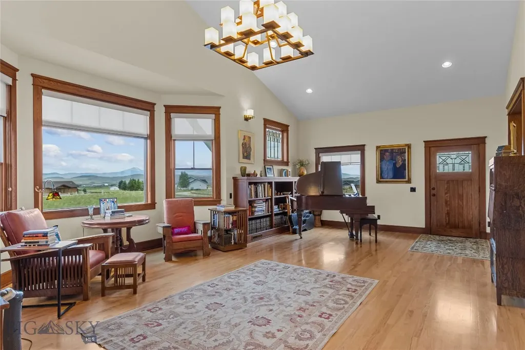 75 Rodeo Trail Dillon MT 59725