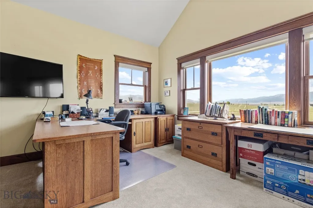 75 Rodeo Trail Dillon MT 59725