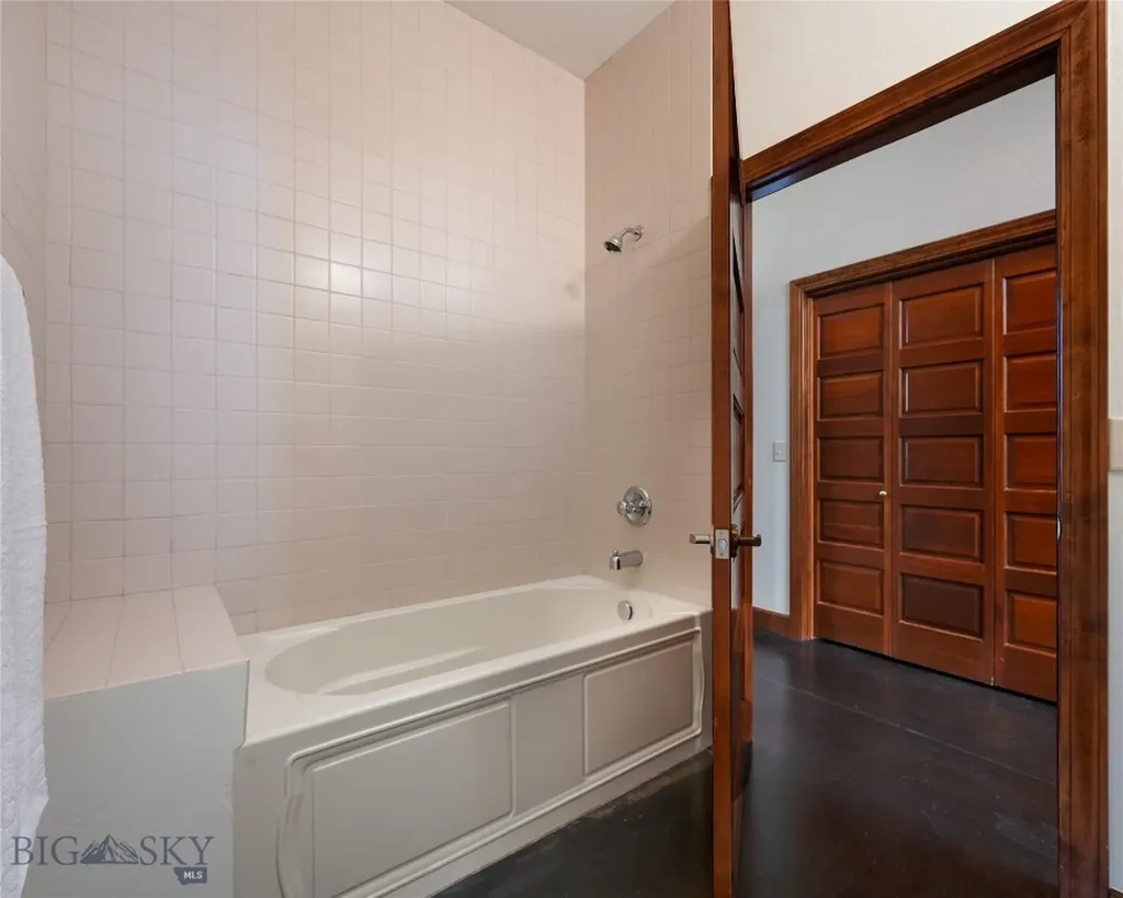 140 Village Crossing Bozeman MT 59715