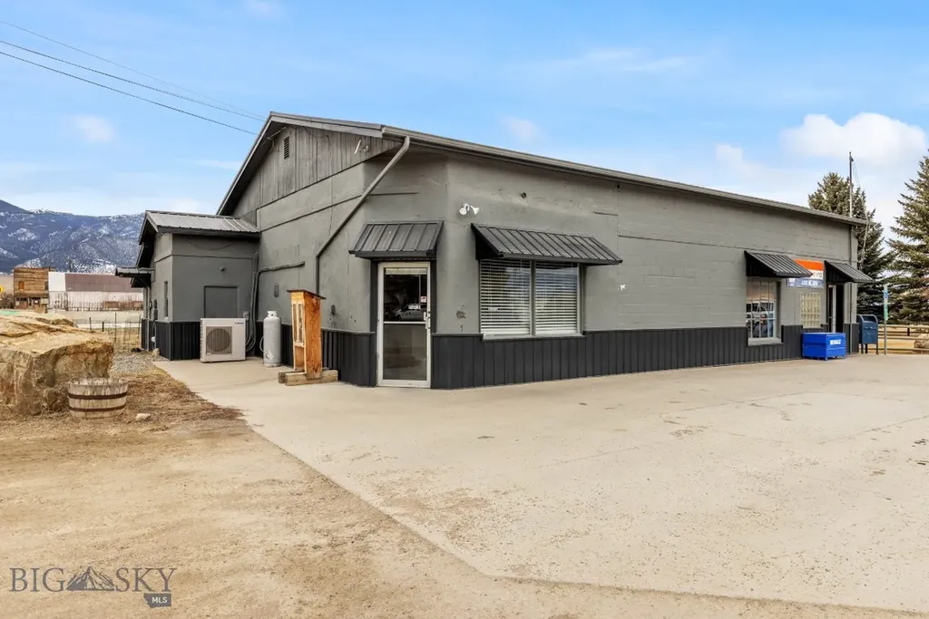 2325 Mount Highway 287 Alder MT 59710