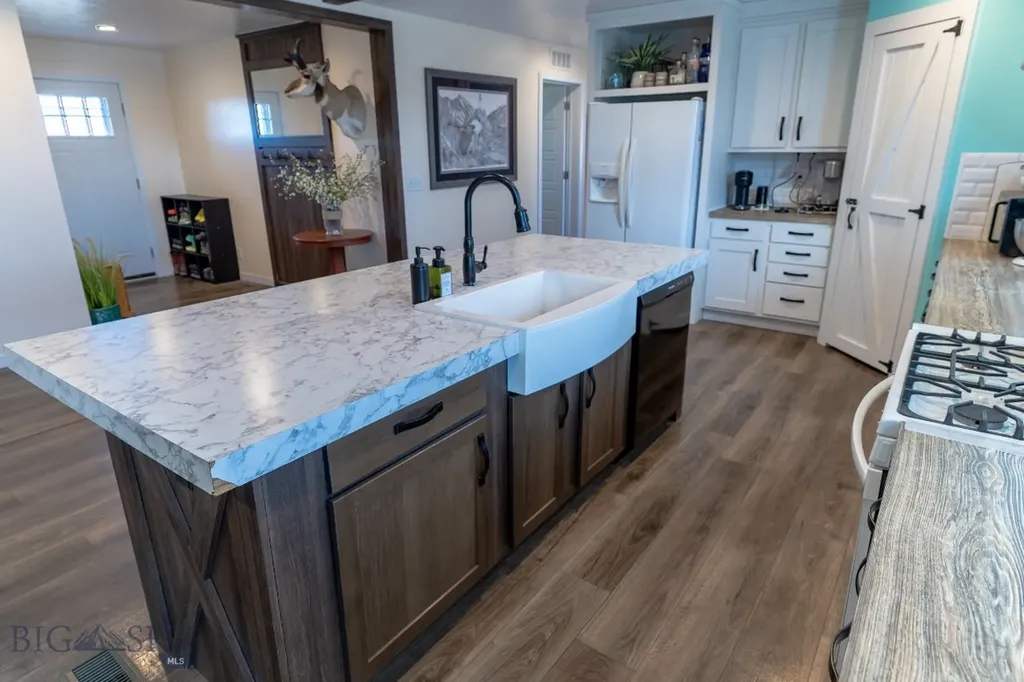 8519 Us Highway 287 Townsend MT 59644