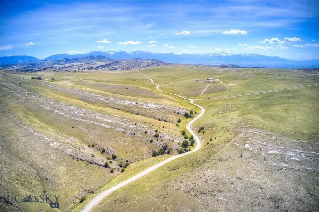 Lot 173 Hilltop Road Manhattan MT 59741