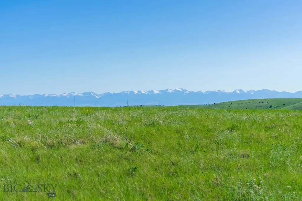 Lot 173 Hilltop Road Manhattan MT 59741