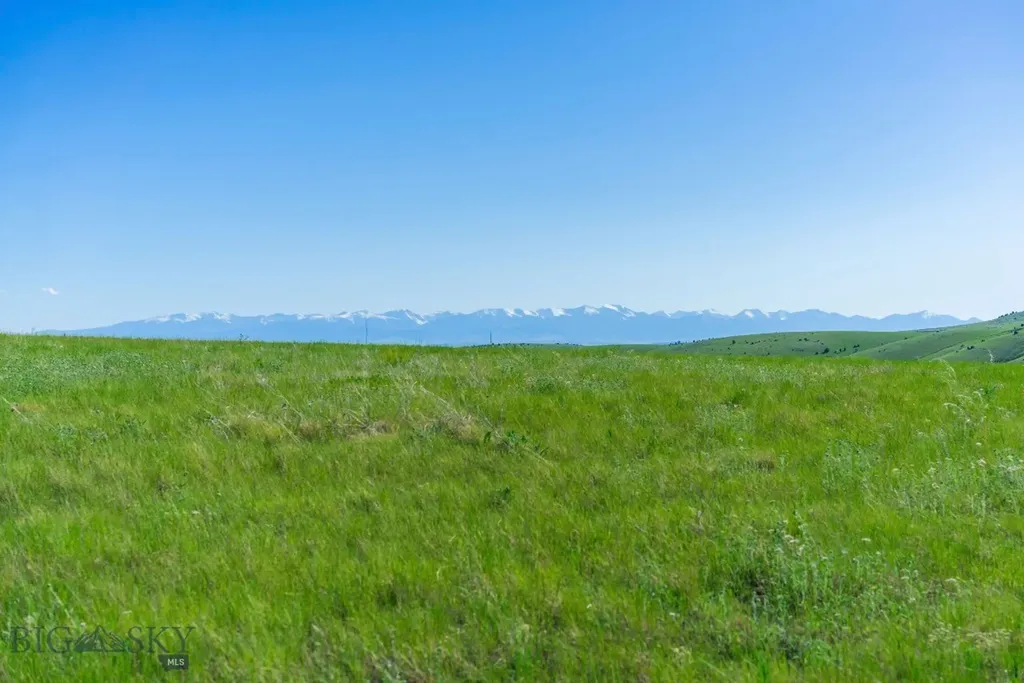 Lot 173 Hilltop Road Manhattan MT 59741