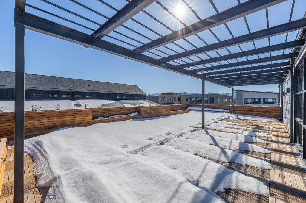 3753 Equestrian Lane Bozeman MT 59718