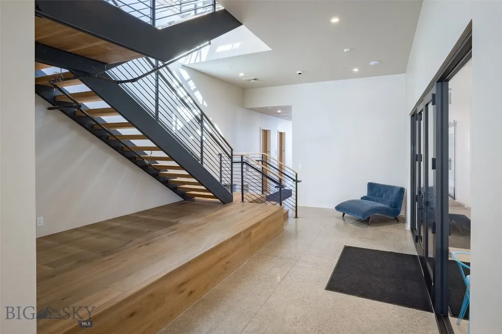 3753 Equestrian Lane Bozeman MT 59718
