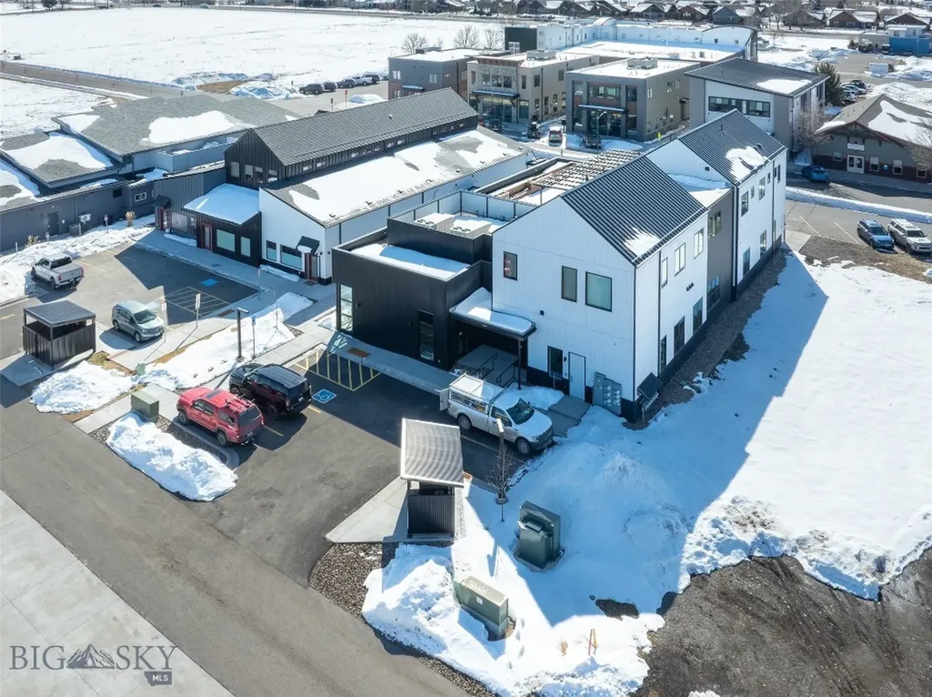 3753 Equestrian Lane Bozeman MT 59718