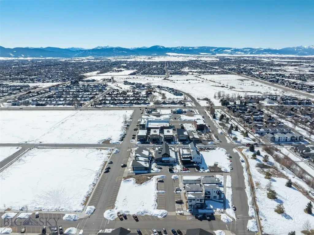 3753 Equestrian Lane Bozeman MT 59718