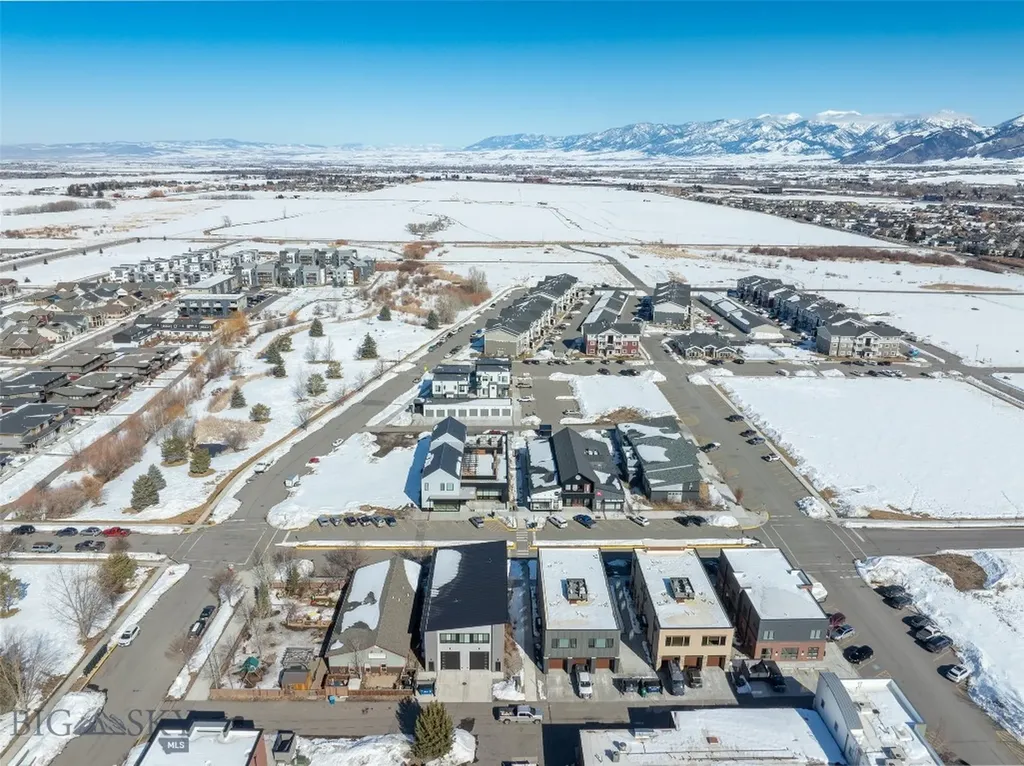 3753 Equestrian Lane Bozeman MT 59718