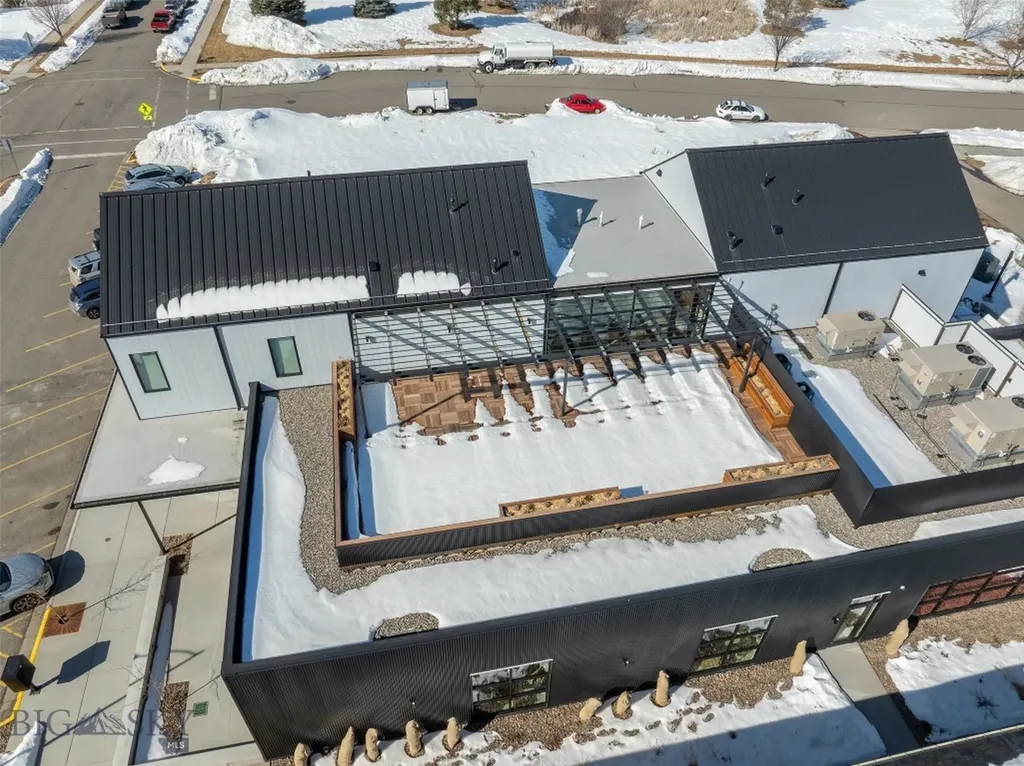 3753 Equestrian Lane Bozeman MT 59718