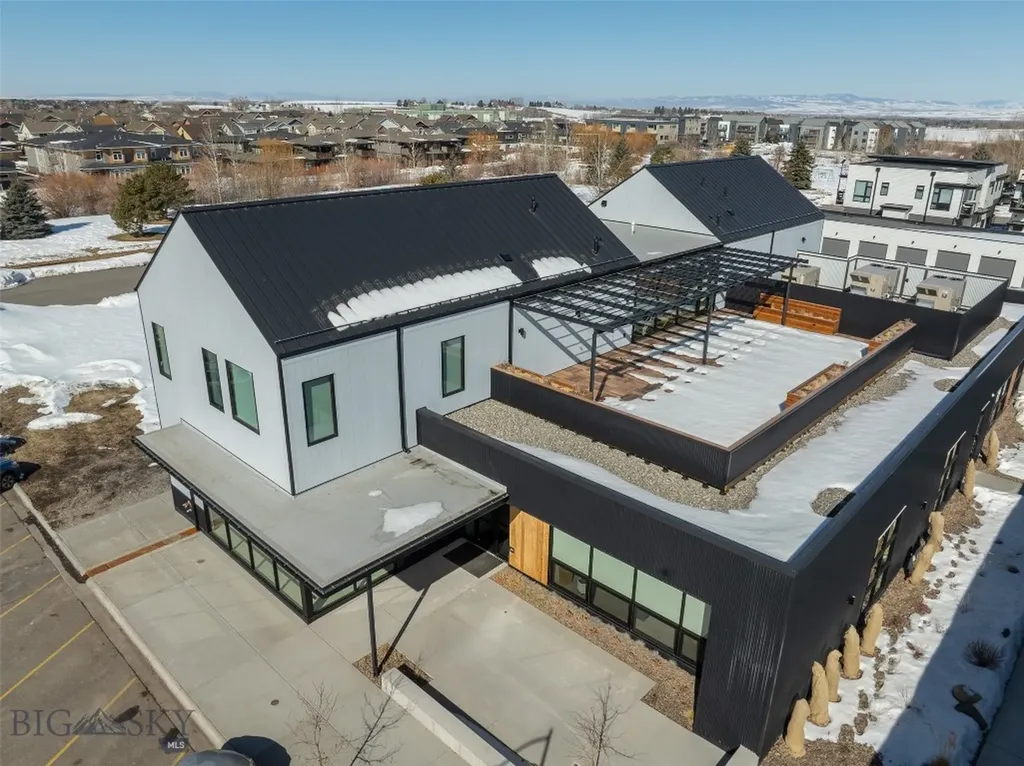 3753 Equestrian Lane Bozeman MT 59718