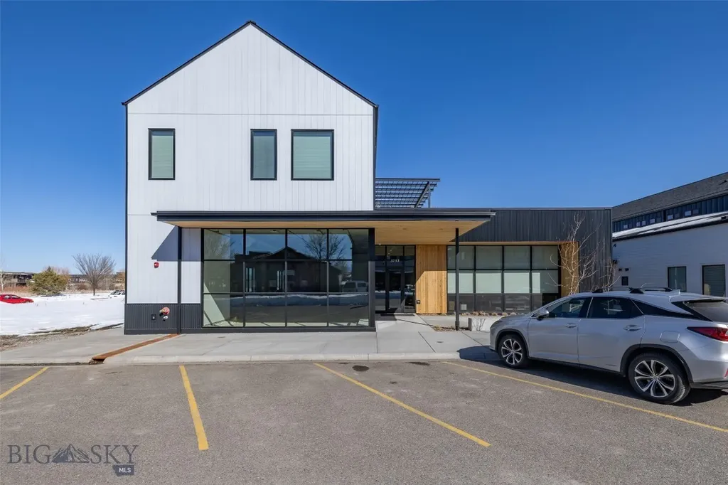 3753 Equestrian Lane Bozeman MT 59718