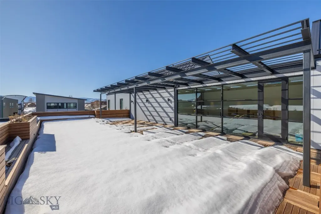 3753 Equestrian Lane Bozeman MT 59718