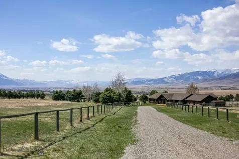 36 Deep Creek Bench Road Livingston MT 59047