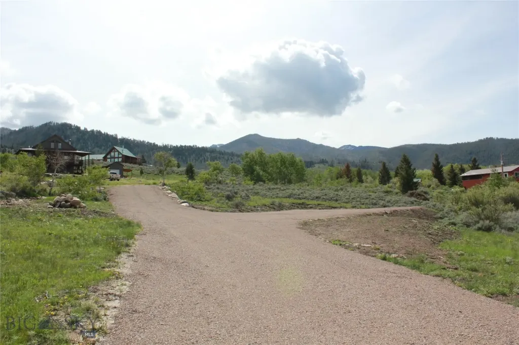 Tbd Elkhorn Polaris MT 59746
