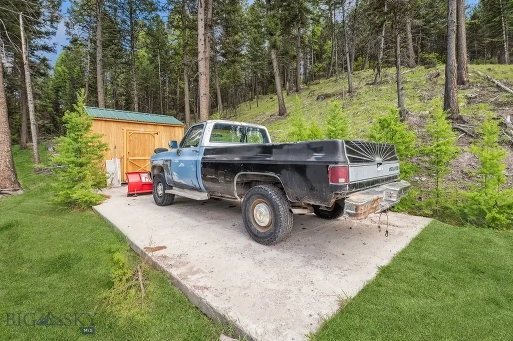 968 Bitterroot Drive Seeley Lake MT 59868