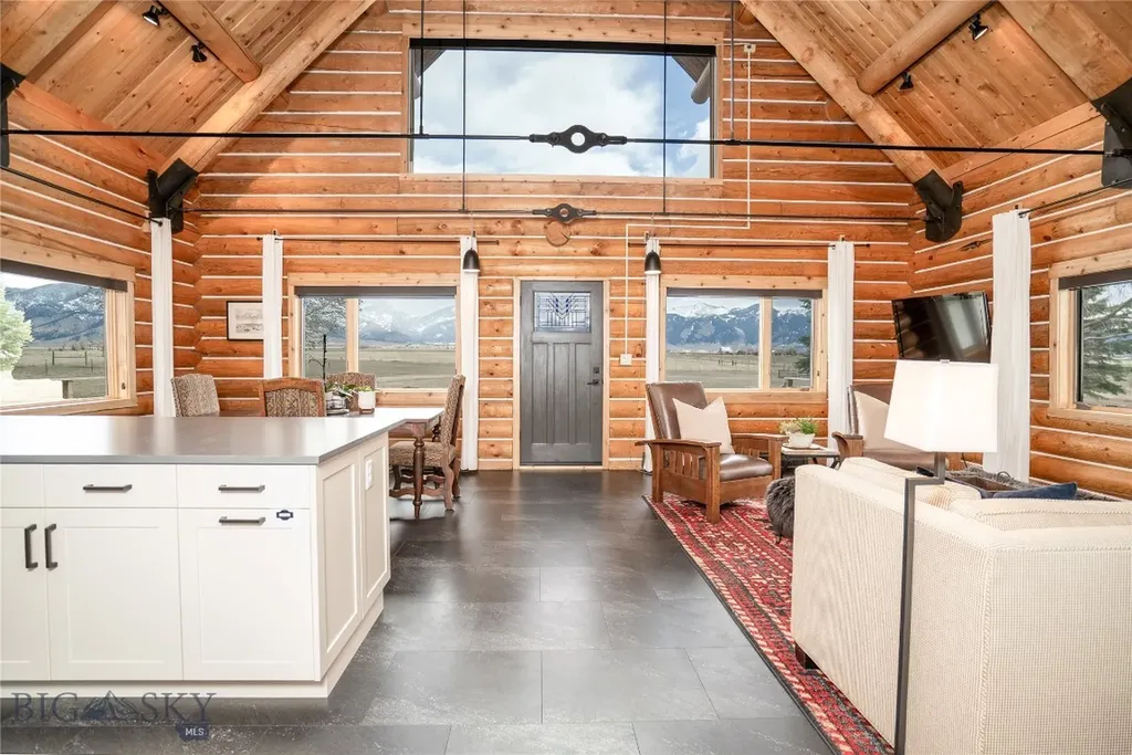 3033 Wes Davis Road Belgrade MT 59714