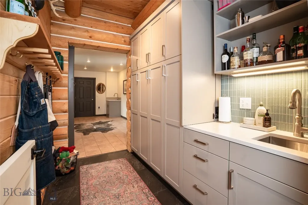 3033 Wes Davis Road Belgrade MT 59714