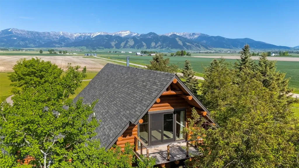 3033 Wes Davis Road Belgrade MT 59714