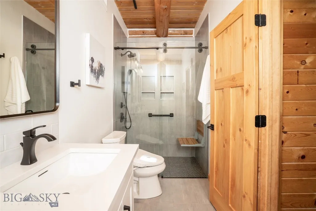 3033 Wes Davis Road Belgrade MT 59714