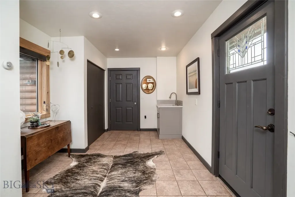 3033 Wes Davis Road Belgrade MT 59714
