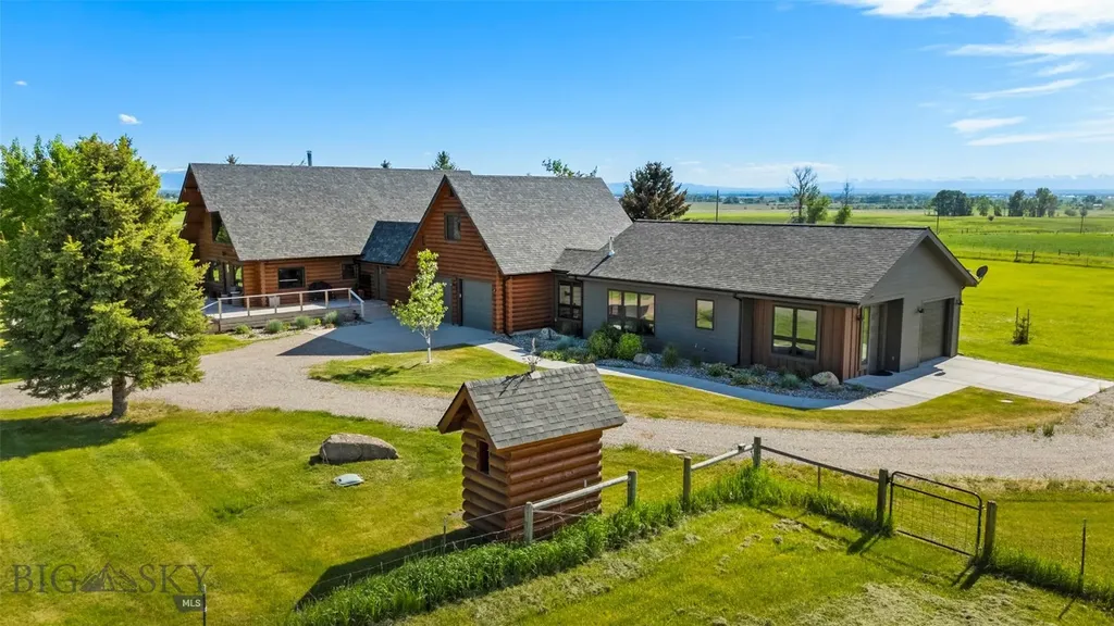 3033 Wes Davis Road Belgrade MT 59714