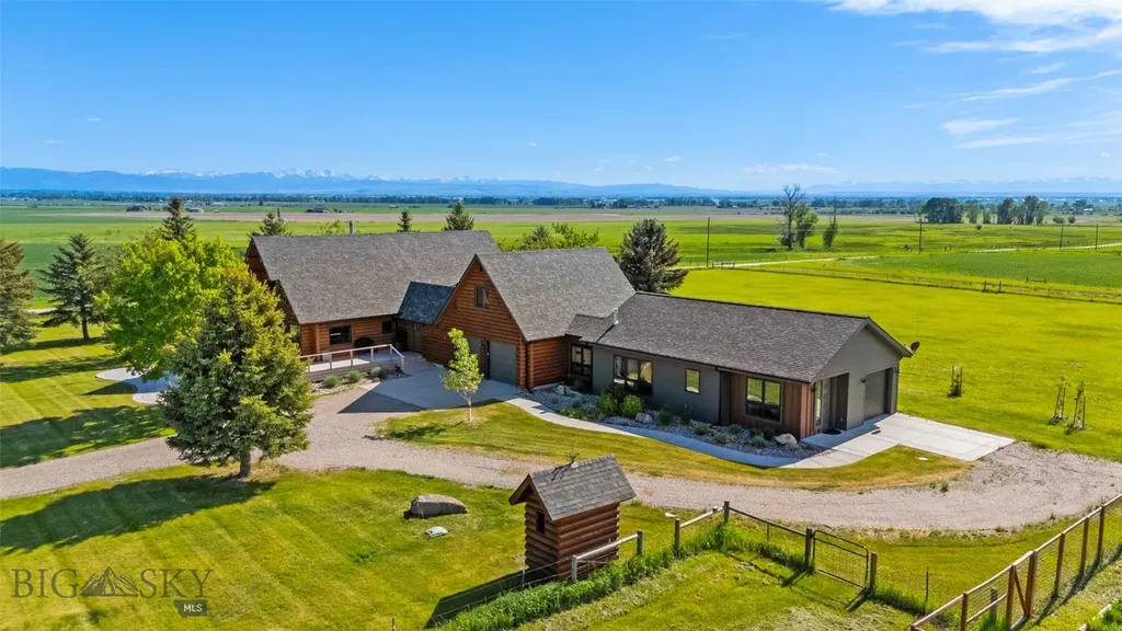 3033 Wes Davis Road Belgrade MT 59714