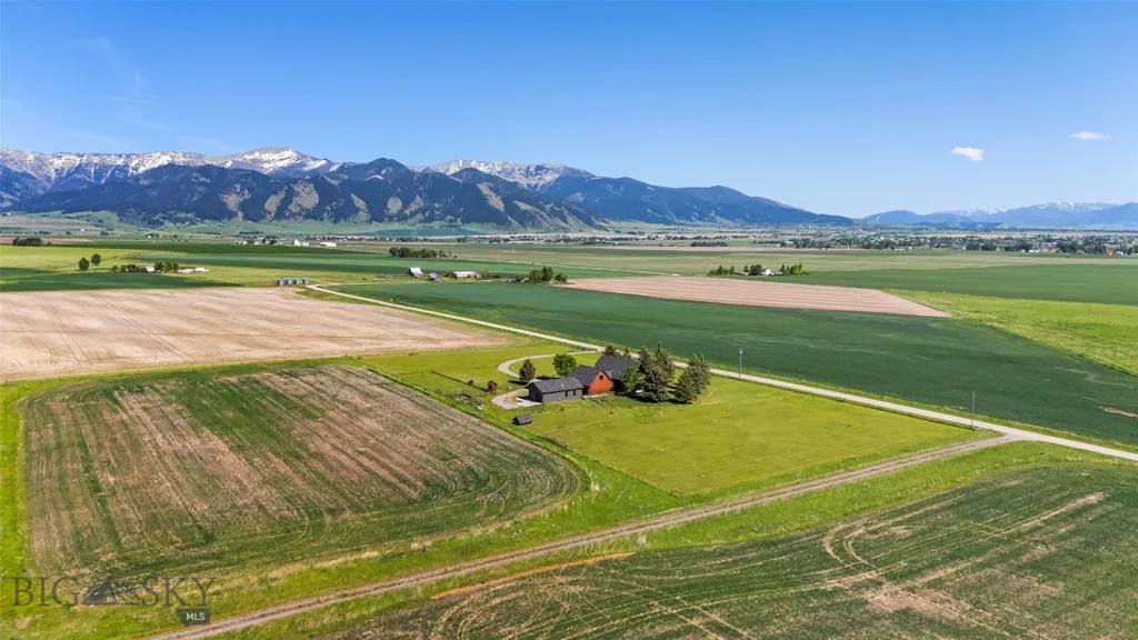 3033 Wes Davis Road Belgrade MT 59714