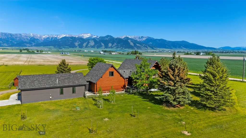 3033 Wes Davis Road Belgrade MT 59714
