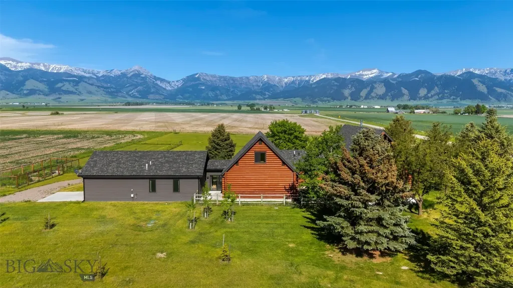 3033 Wes Davis Road Belgrade MT 59714