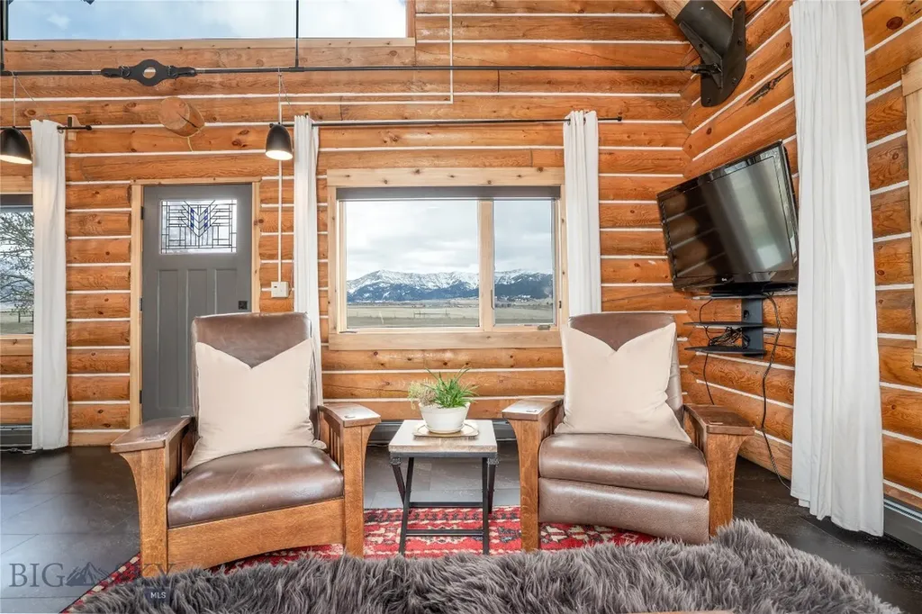 3033 Wes Davis Road Belgrade MT 59714